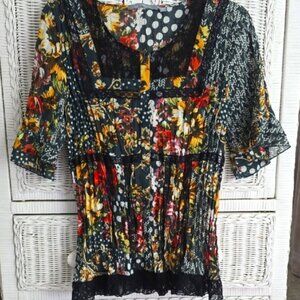 NY Collection Black and Red Smocked 3/4 Sleeve Blouse